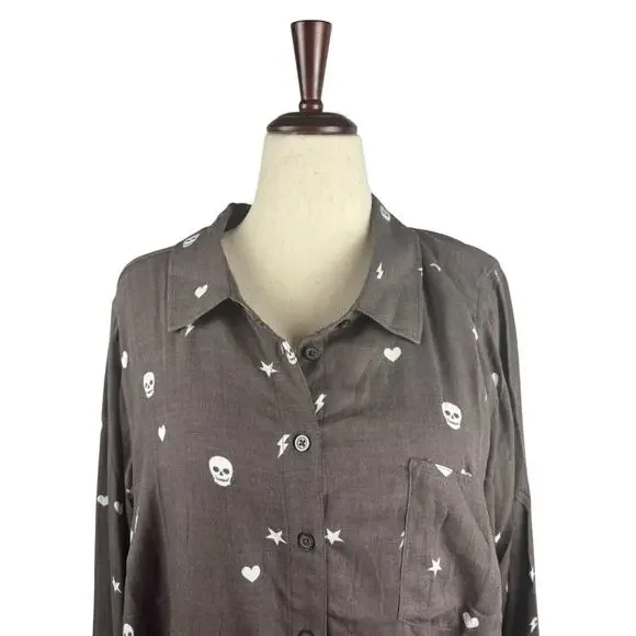 Torrid Lizzie Rayon Crepe Button Up Long Sleeve‎ Skull Heart Grey 3X NWT - Picture 3 of 6